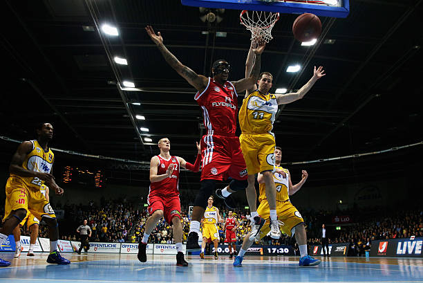 面对与日本 面对与日本