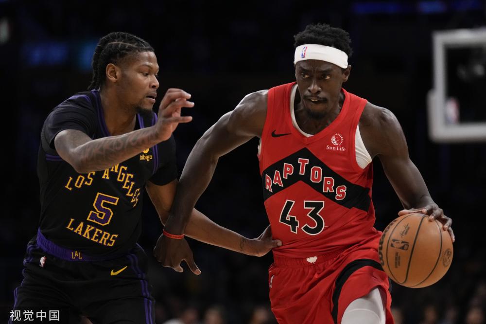 脱颖而出的 脱颖而出的