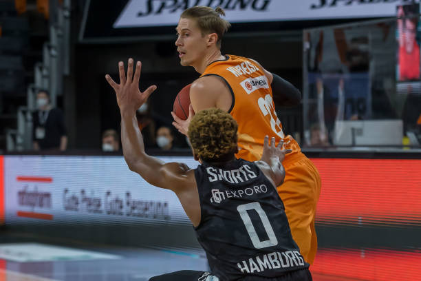 对运动员成 对运动员成